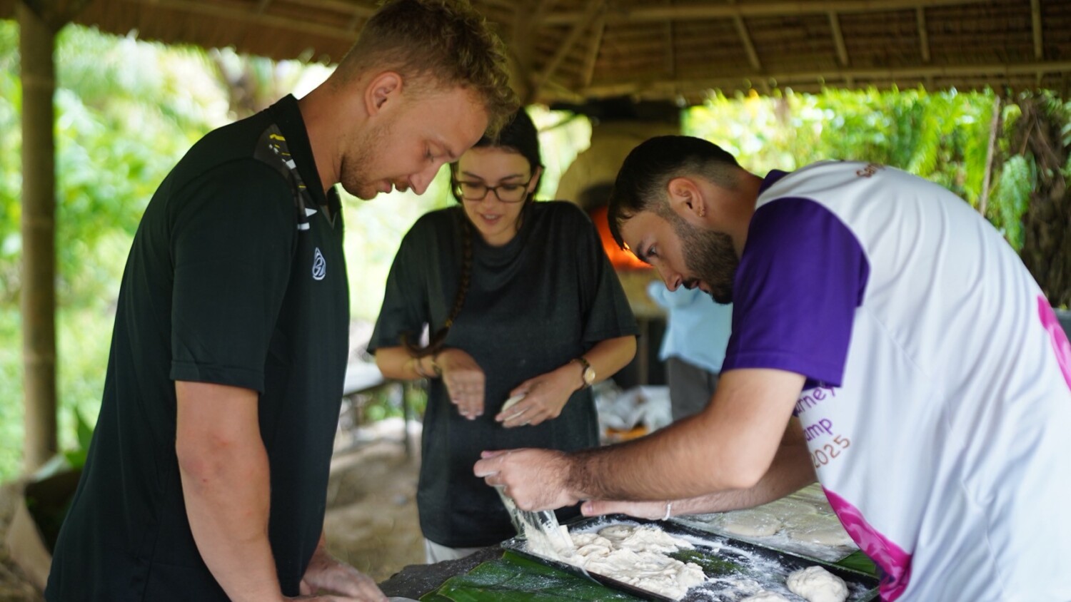 LINE_ALBUM_Eco-construction_250910_112