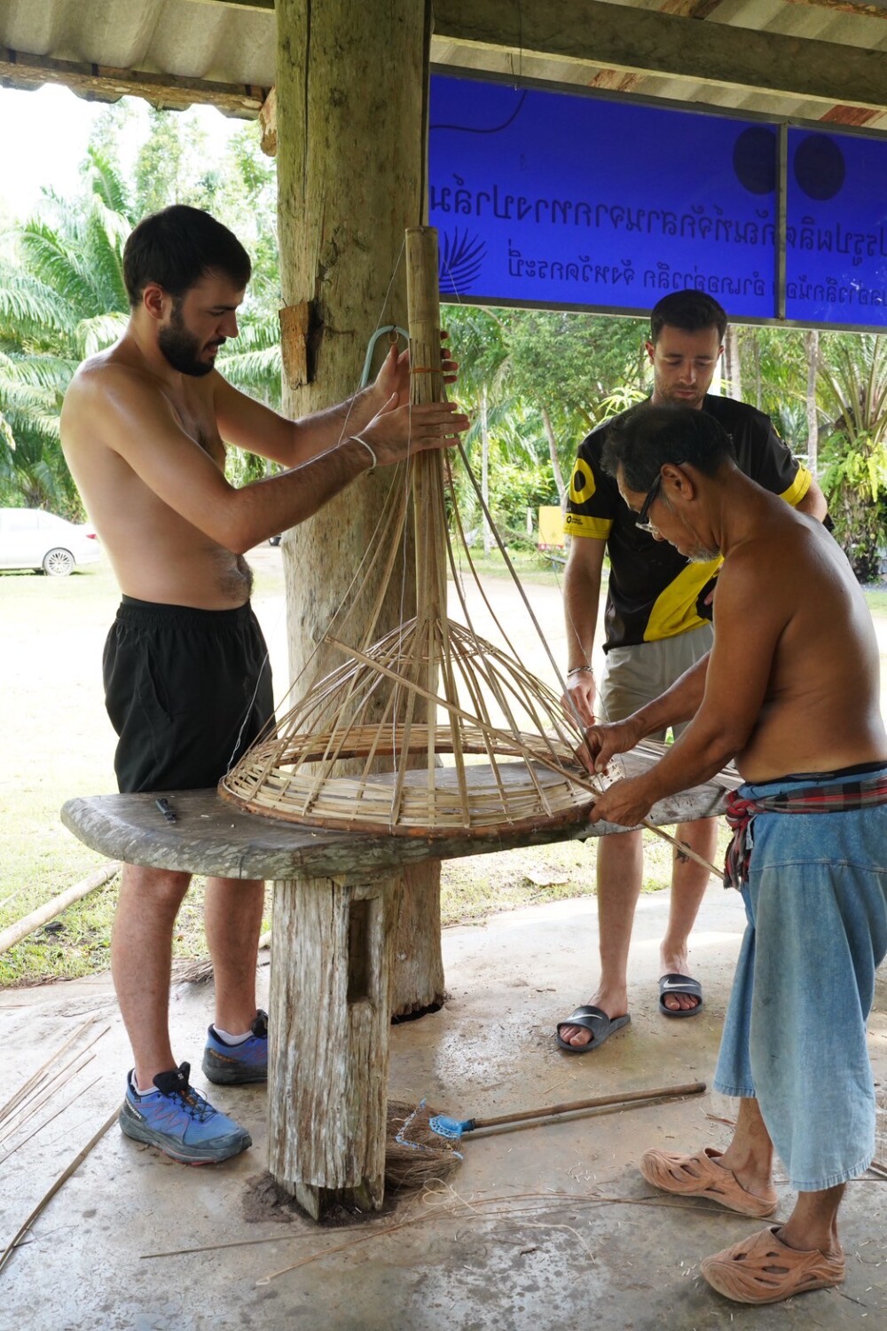 LINE_ALBUM_Eco-construction_250910_118