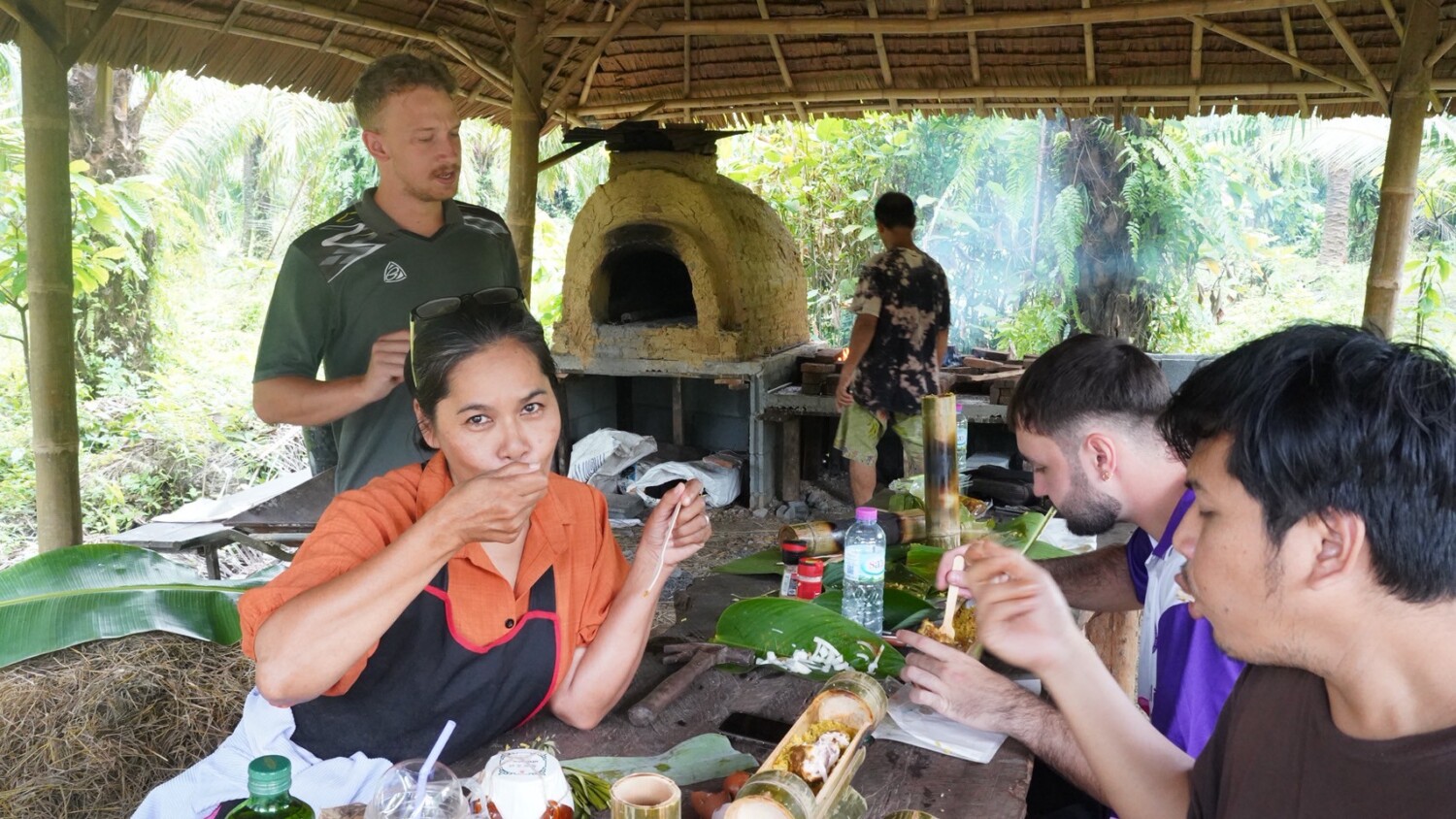 LINE_ALBUM_Eco-construction_250910_130